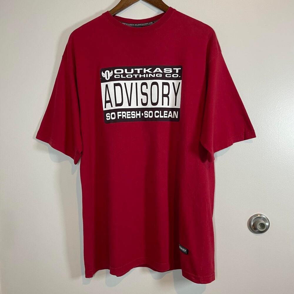 OutKast Clothing Co Large Cotton “Advisory so fresh so clean” T-shirt